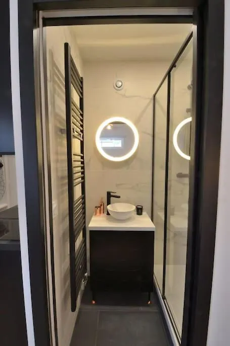 Apartment Stunning Near Canal St Martin - Divine Moon *