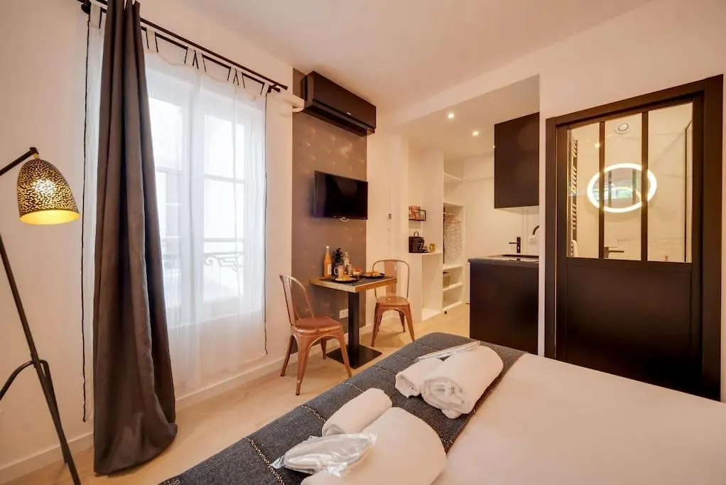 Apartment Stunning Near Canal St Martin - Divine Moon
