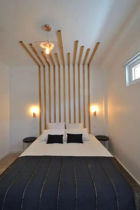 Apartment Stunning Near Canal St Martin - Divine Moon Paris